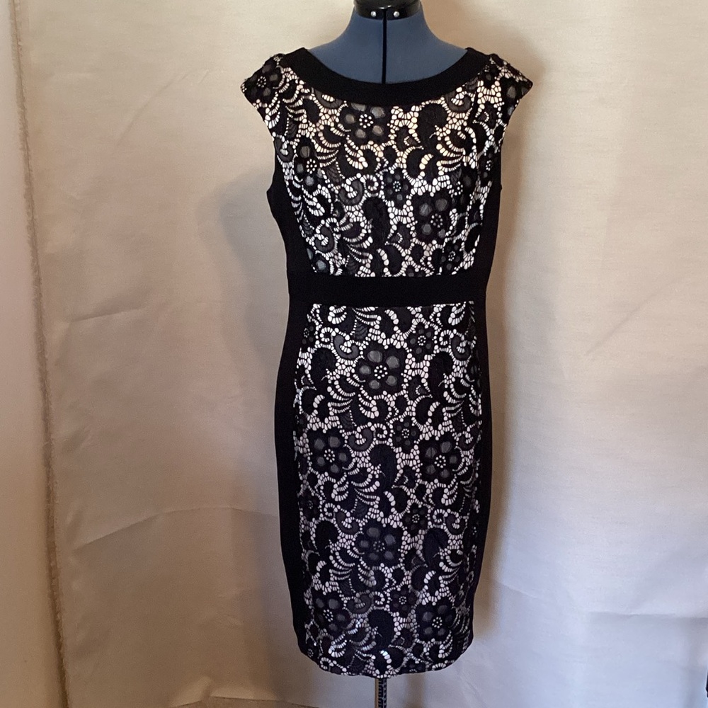 Classic Sheath Dress - Women’s Black & Cream